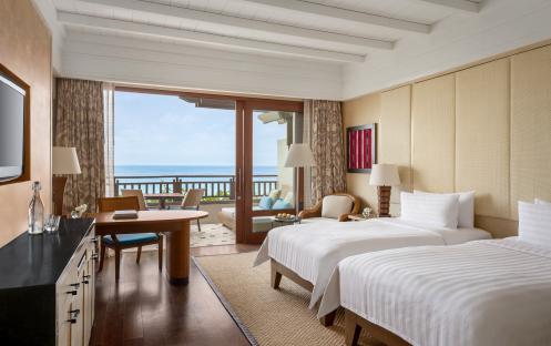Shangri-La Boracay Resort and Spa-Premier Seaview Twin 2_12049